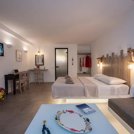 Myrsini's Luxury Merchia Holiday home Mykonos Town